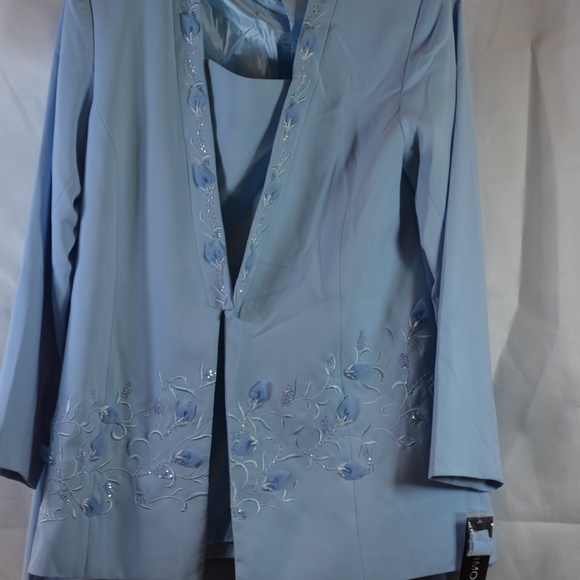 Special Occasion/bridal/Church/MOB Suit Embroidered Beaded Embellished SZ 14 NWT - Picture 8 of 12